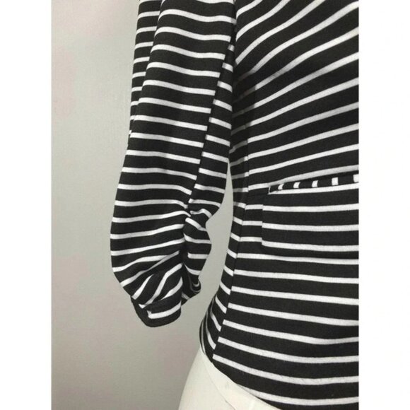 Cato stripped 3/4 sleeve Blazer Single Button - Picture 4 of 7